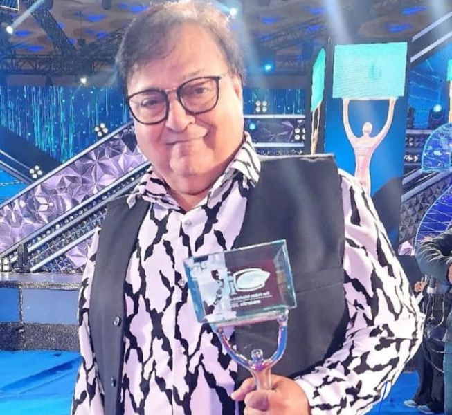 File:Rakesh Bedi.jpeg